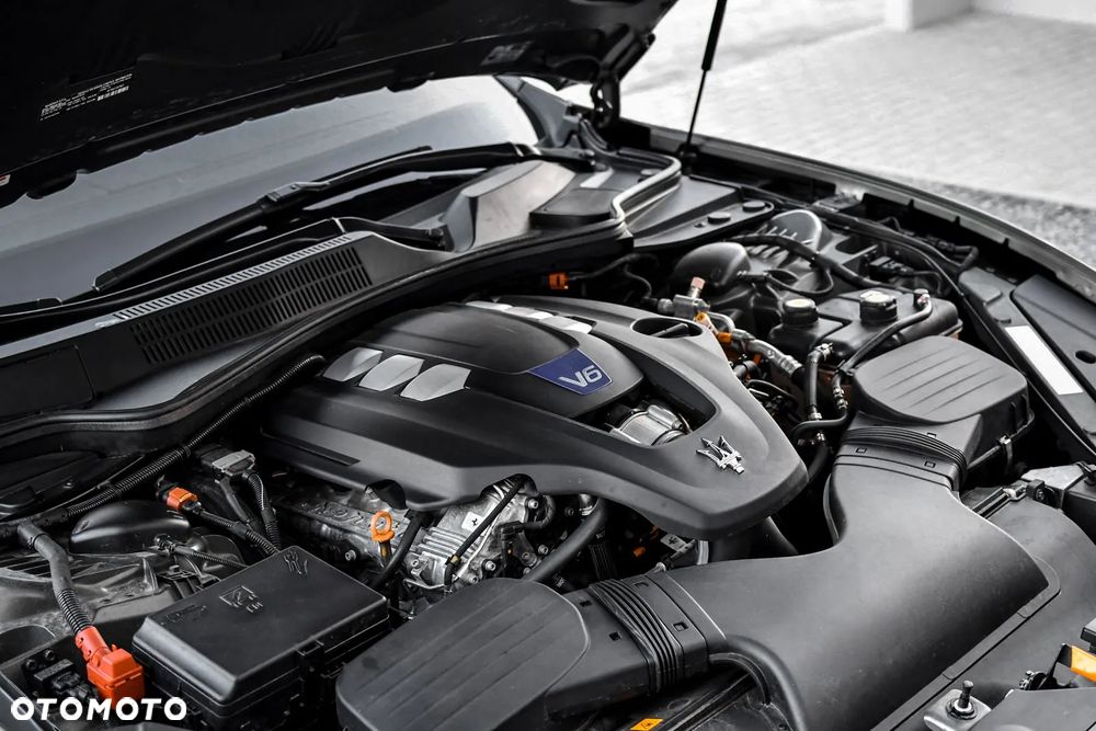 Maserati Quattroporte Modena Q4 - 18