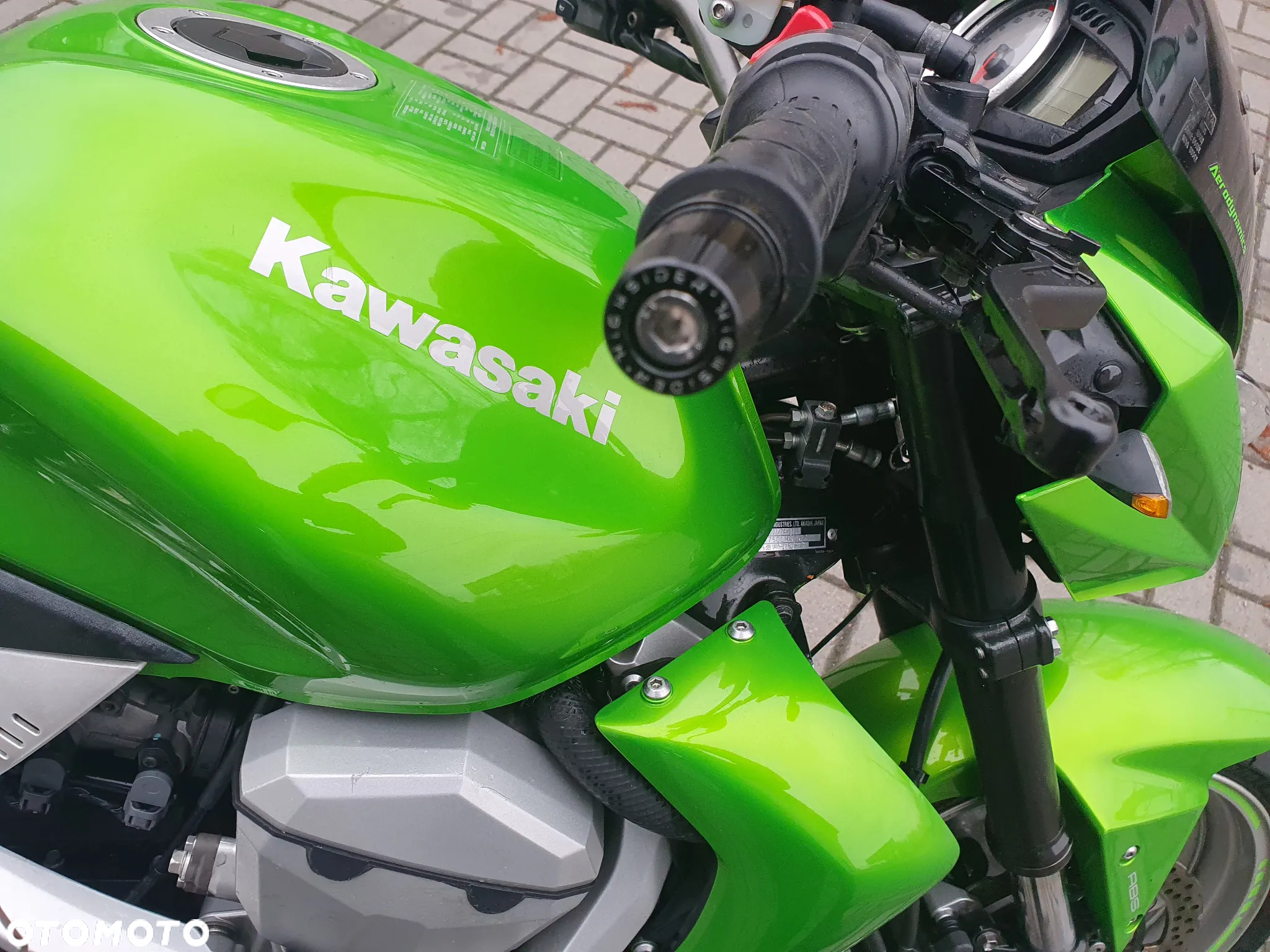 Kawasaki Z - 18