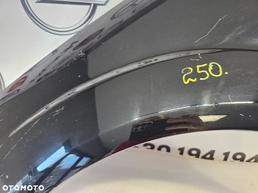 FORD FIESTA MK6 , LIFT 02-08 LEWY BŁOTNIK PRZEDNI PRZÓD NR AUKCJI BŁ250 - 10