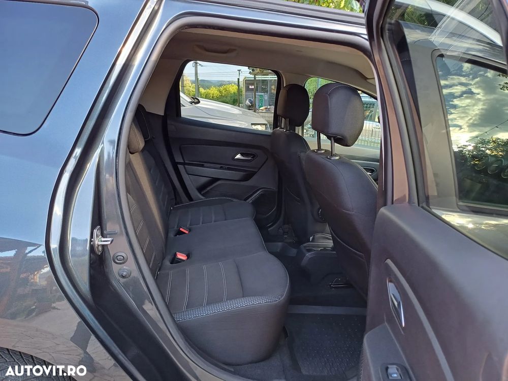 Dacia Duster 1.6 SCe Prestige jante 17" - 8