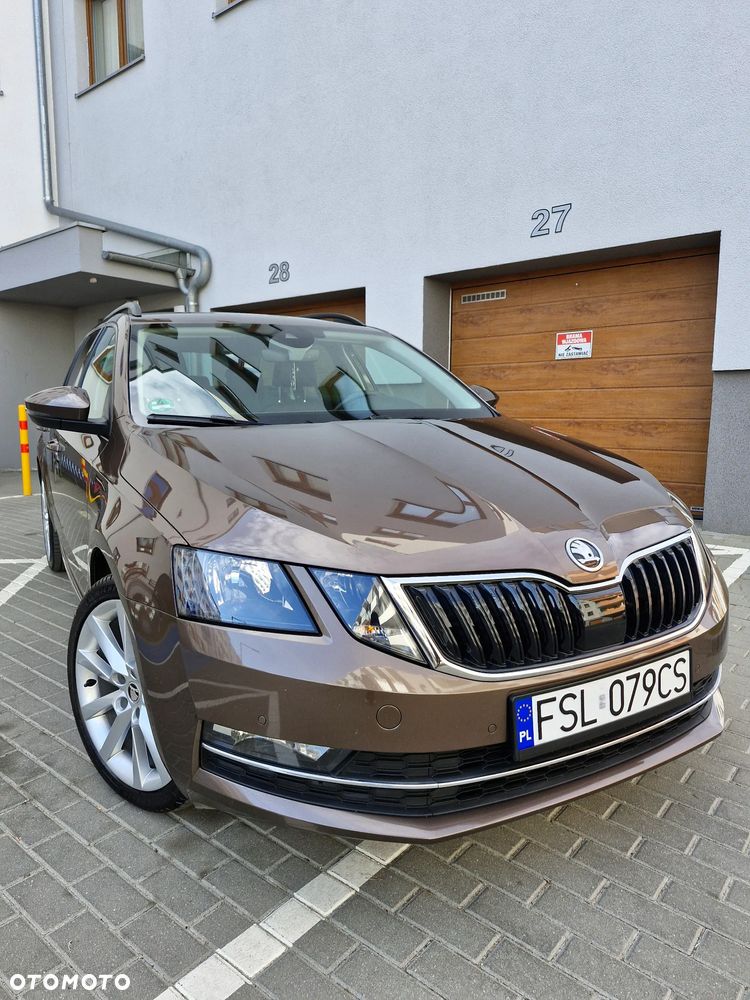 Skoda Octavia 2.0 TDI SCR Clever DSG - 1