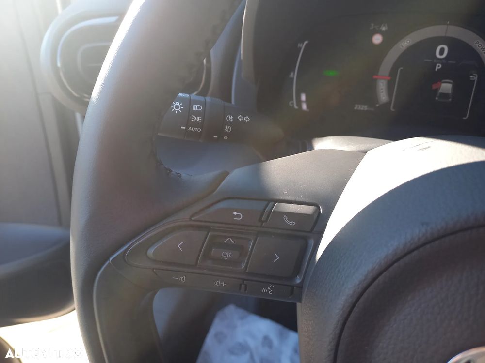 Toyota Yaris - 21