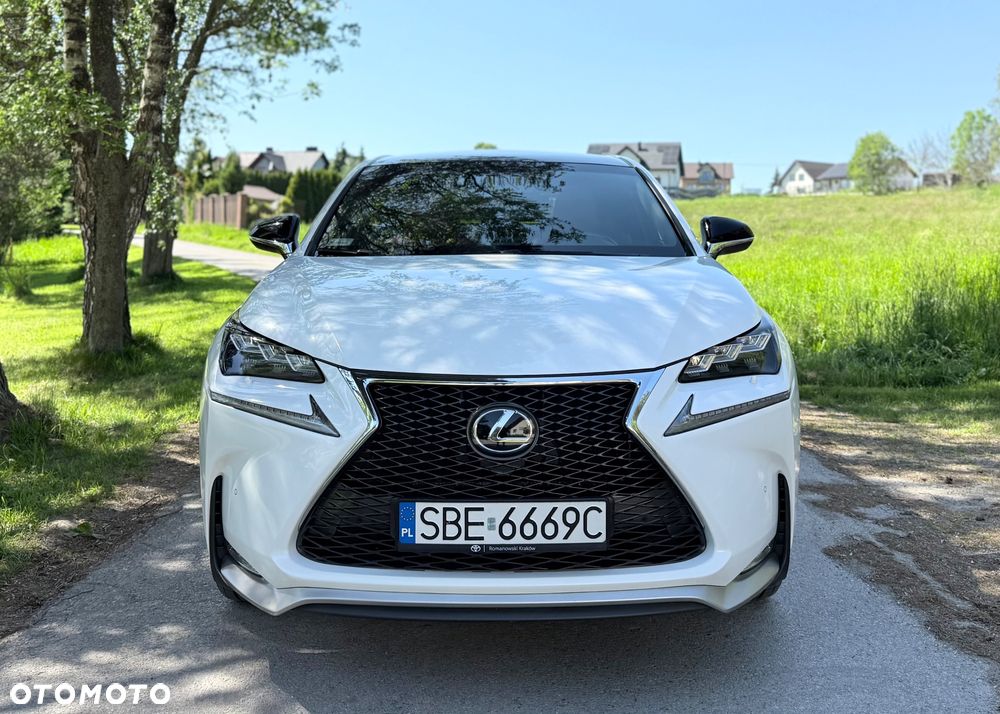 Lexus NX 200t F Sport AWD - 3