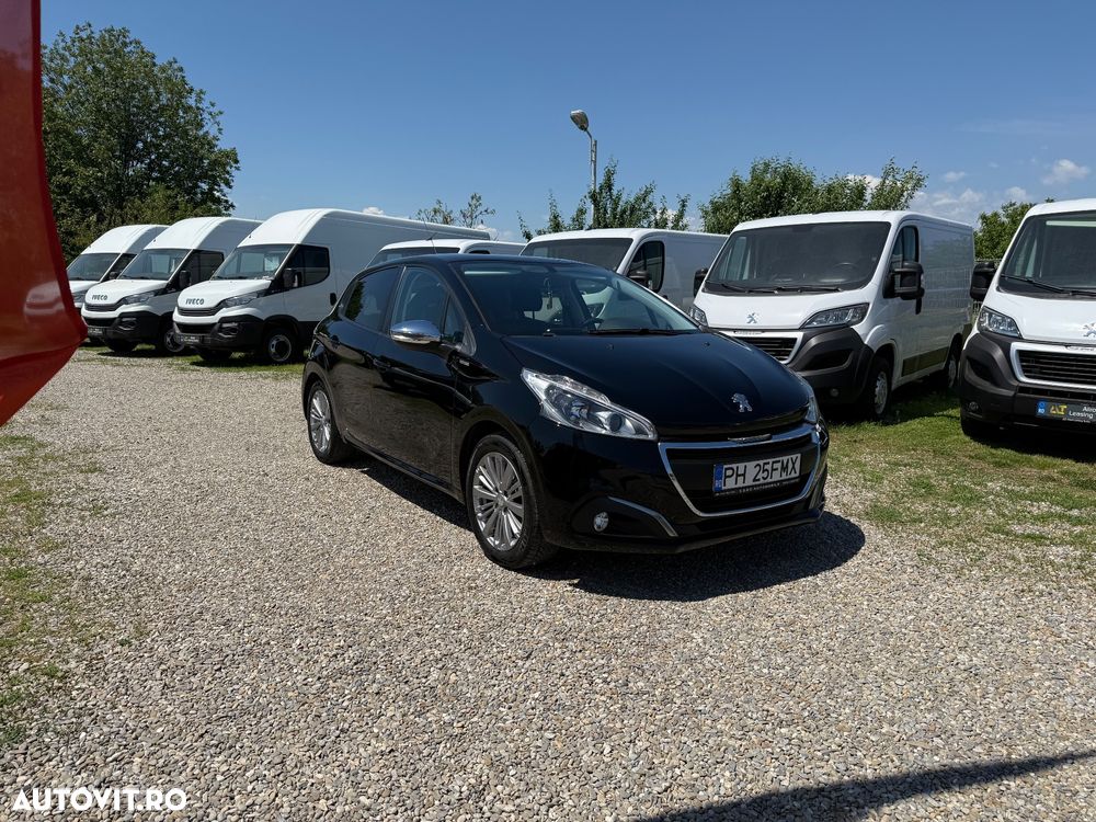 Peugeot 208 82 PureTech Style - 3