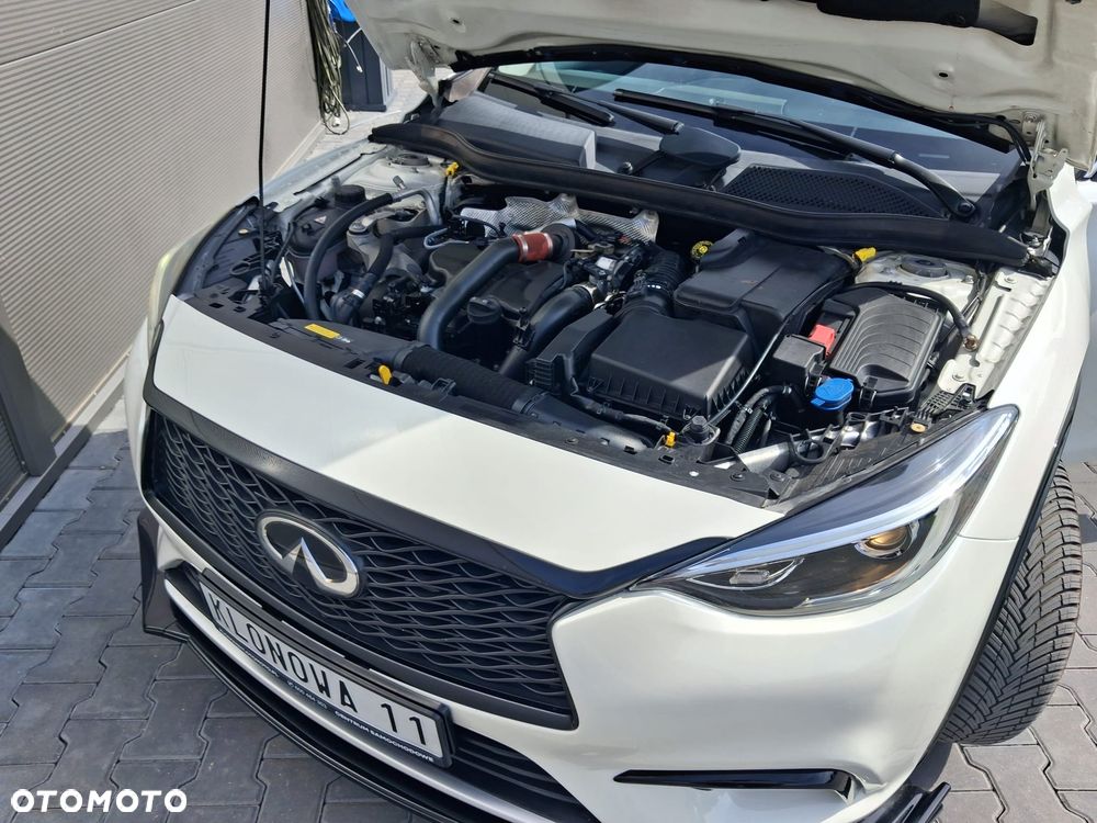 Infiniti Q30 1.5d Premium - 19