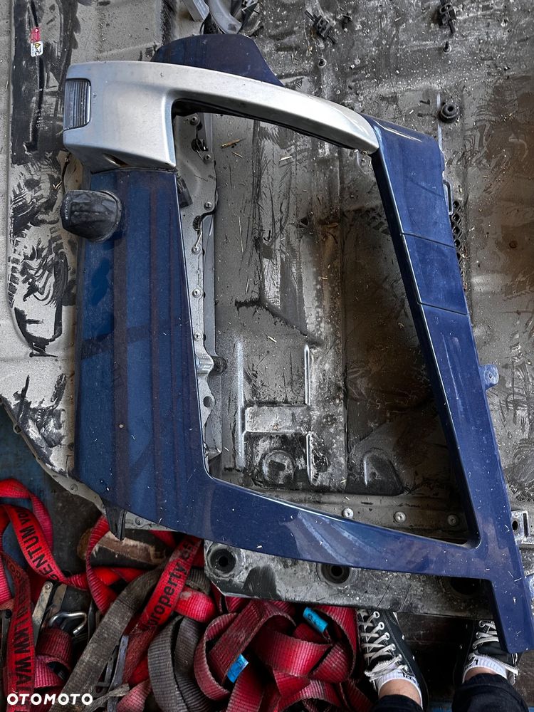 VOLVO FM4 FM OKULAR LAMPY REFLEKTORA PRAWY. - 1