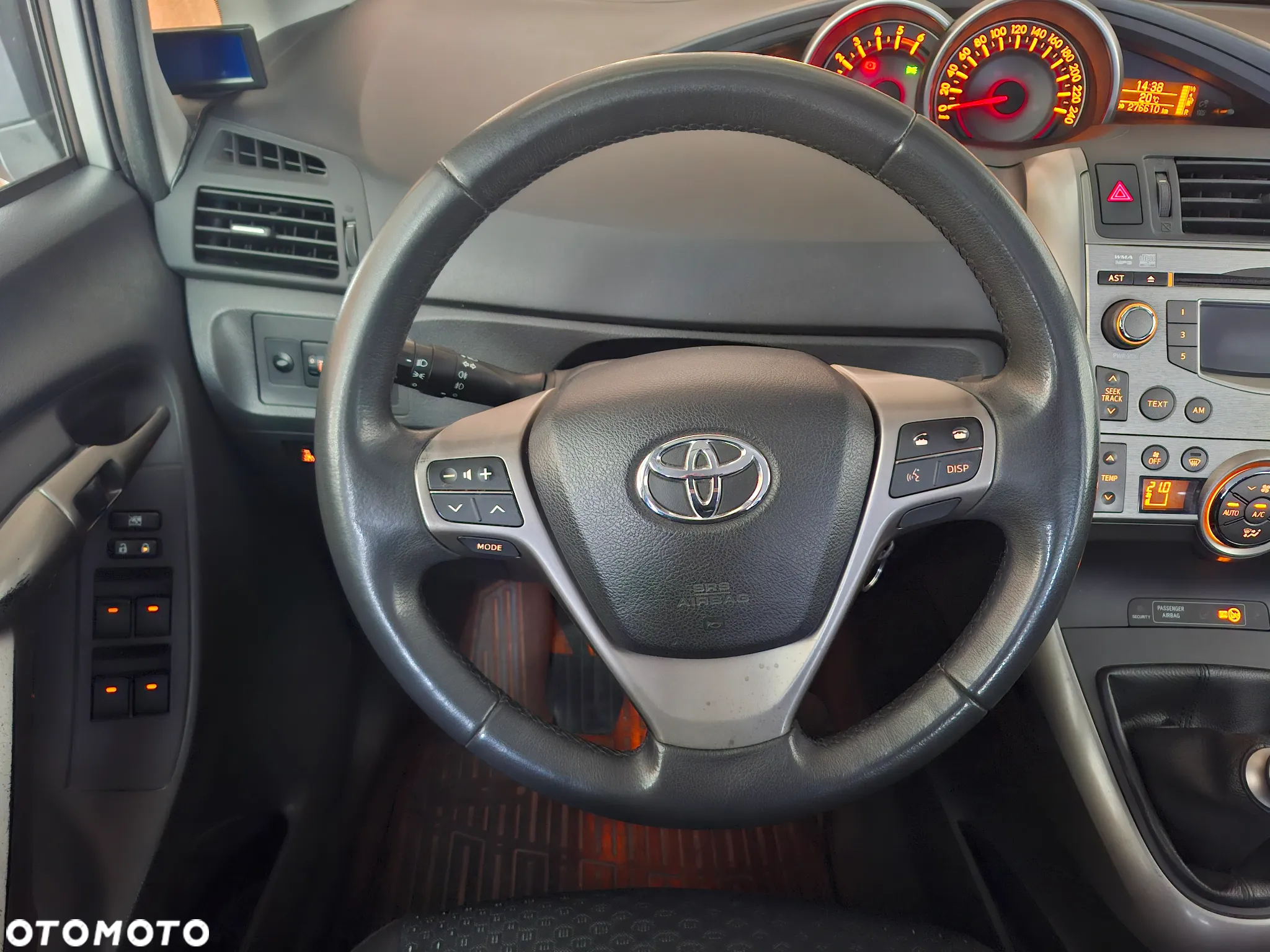 Toyota Verso 2.0 D-4D Luna 7os - 21