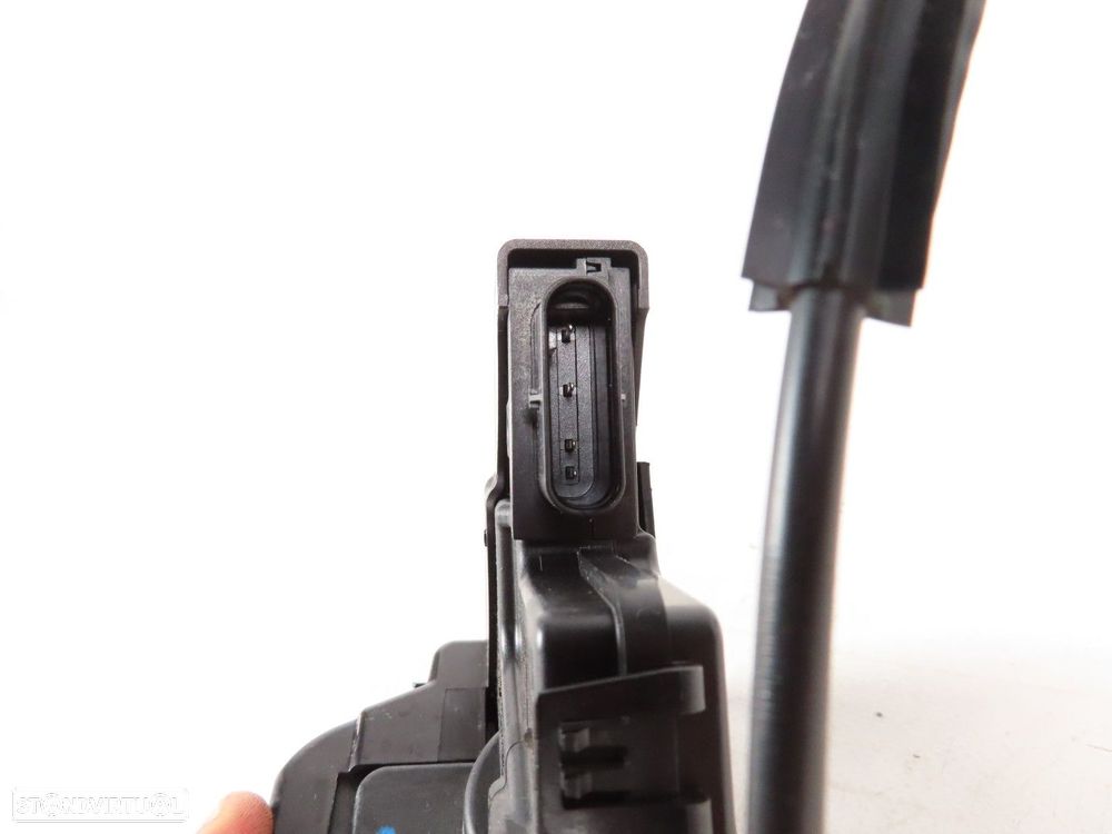 Fecho da porta Direito/Frente Seminovo/ Original CITROEN C4 III (BA,BB/BC) 98327... - 4