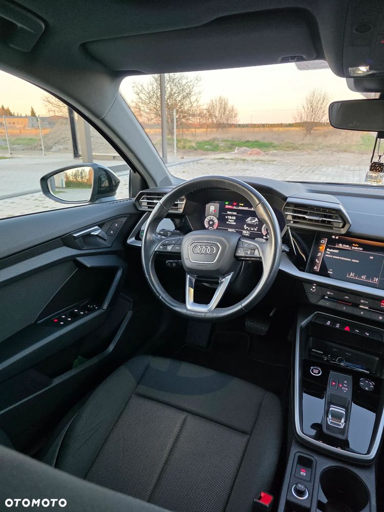 Audi A3 Sportback 35 TFSI mHEV S Line S tronic - 12