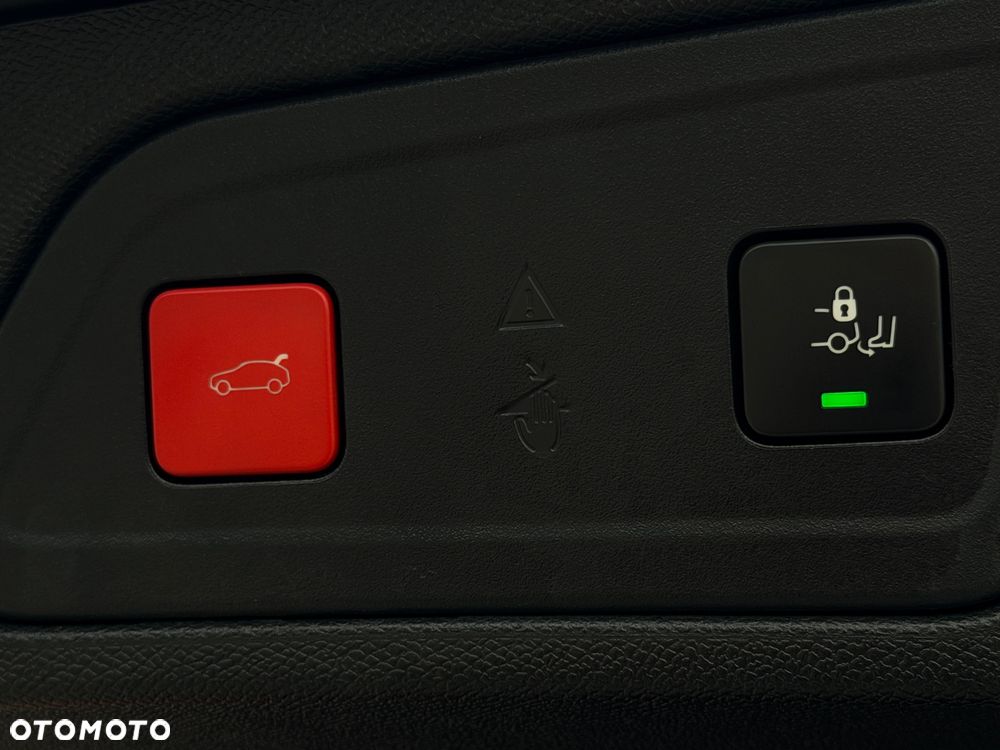Citroën C5 Aircross 1.6 PureTech Shine EAT8 - 14