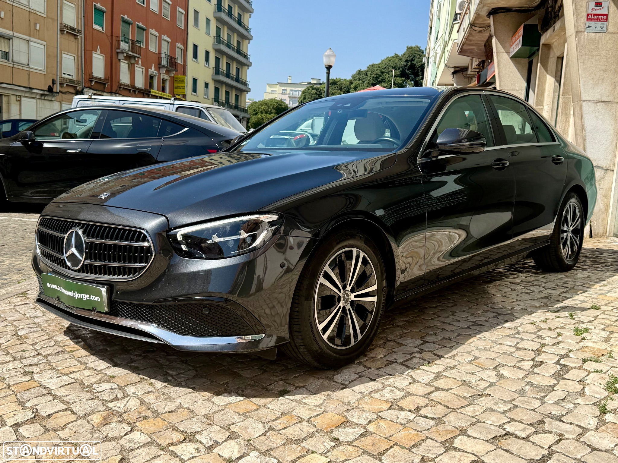 Mercedes-Benz E 220 d Avantgarde - 3