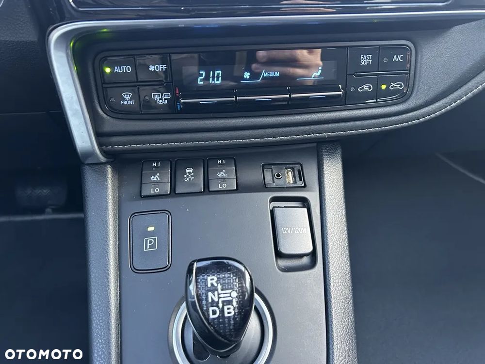 Toyota Auris 1.8 VVT-i Hybrid Automatik Executive - 25