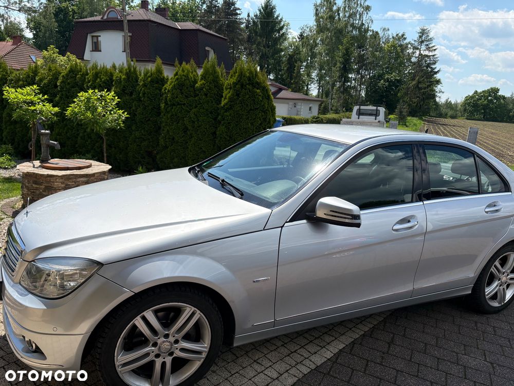 Mercedes-Benz Klasa C - 2