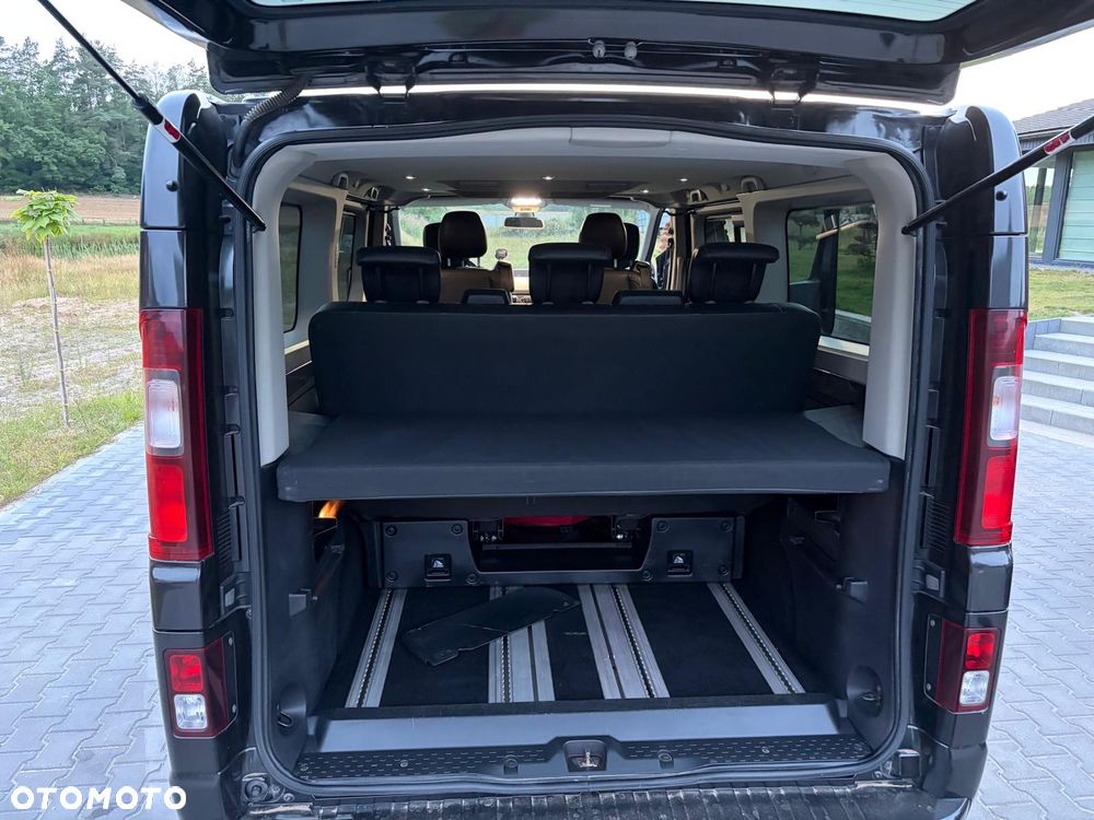 Renault Trafic 2.0 dCi - 18