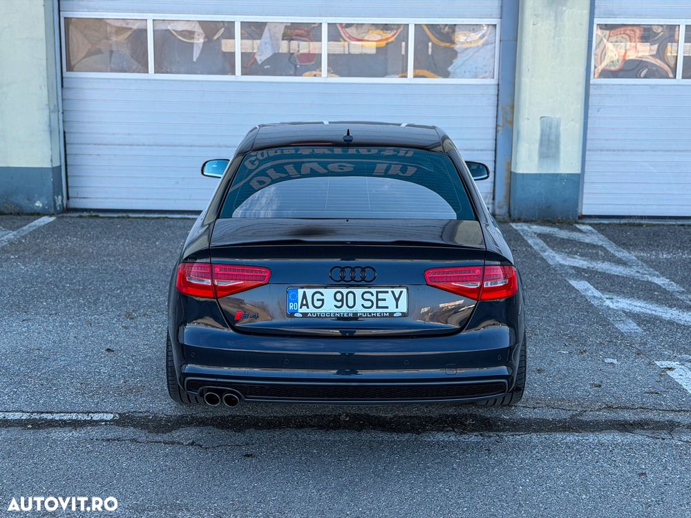 Audi A4 2.0 TDI DPF clean quattro S tronic S line Sportpaket - 23