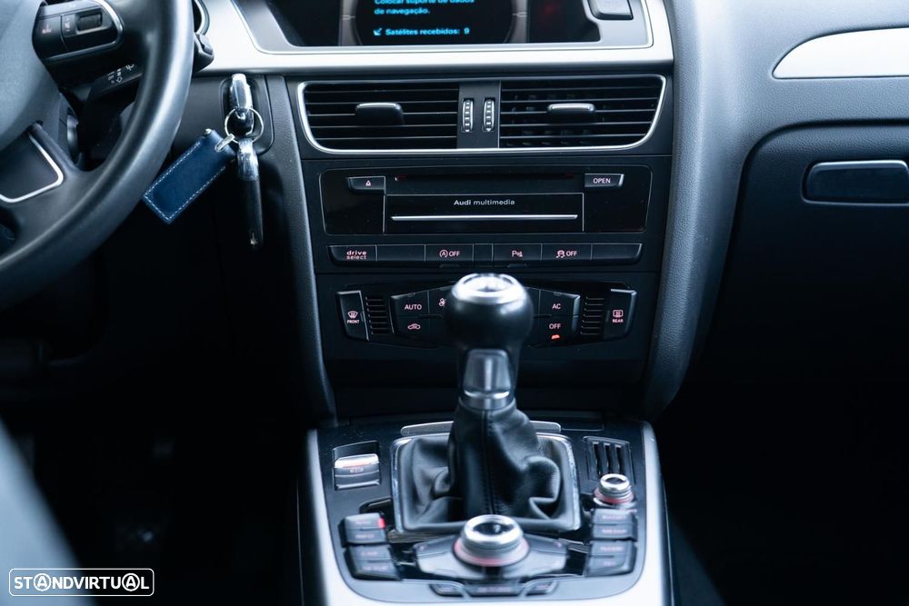 Audi A4 Avant 2.0 TDi - 15