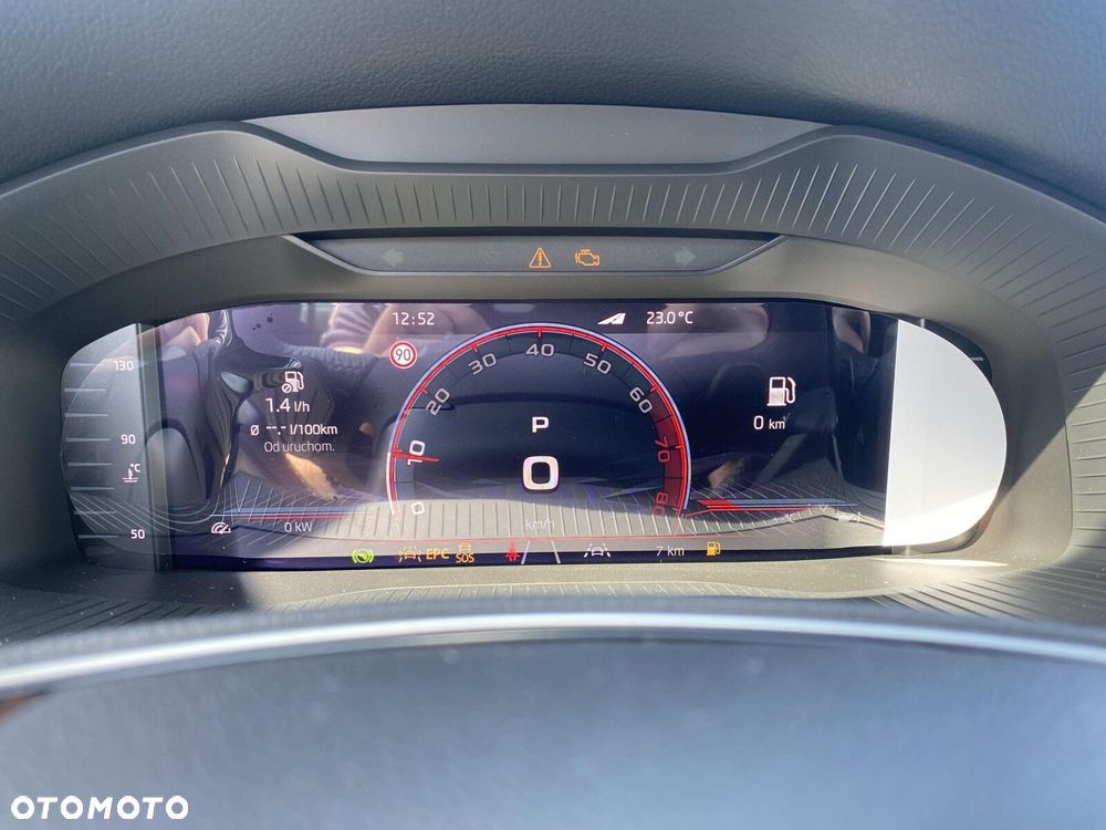 Skoda Karoq 1.5 TSI ACT Sportline DSG - 14