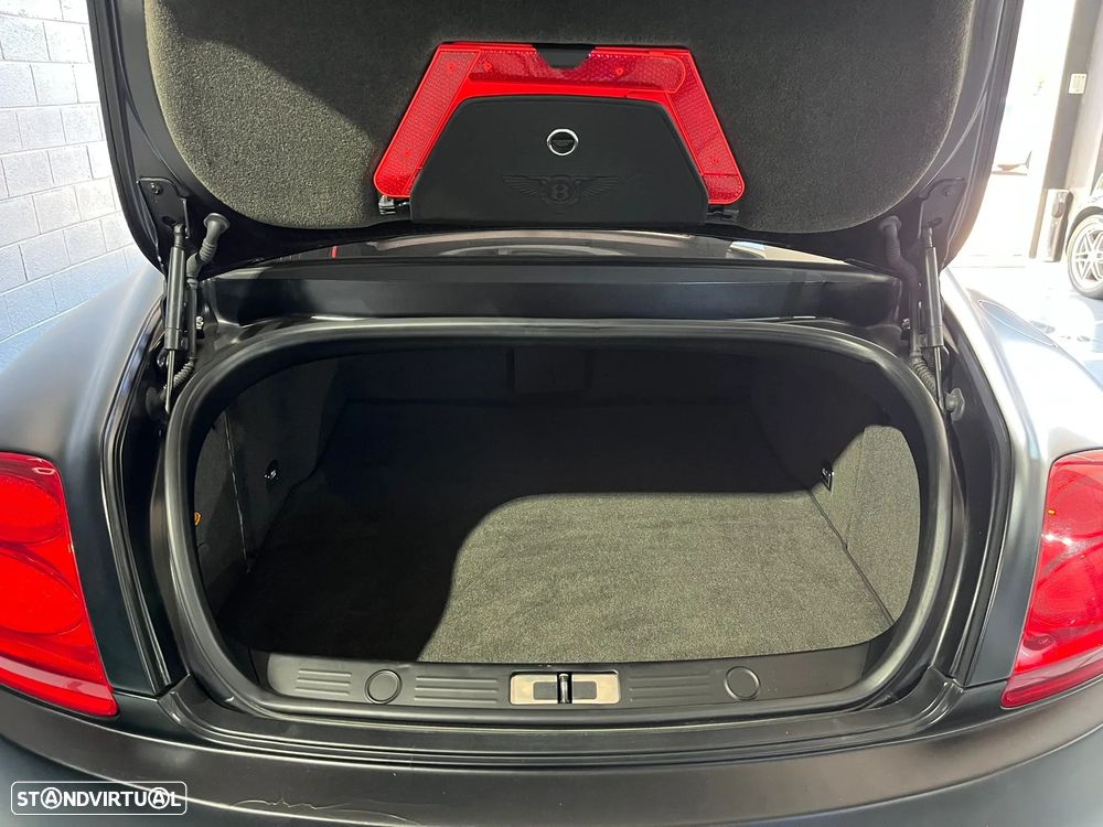 Bentley Continental GT - 28