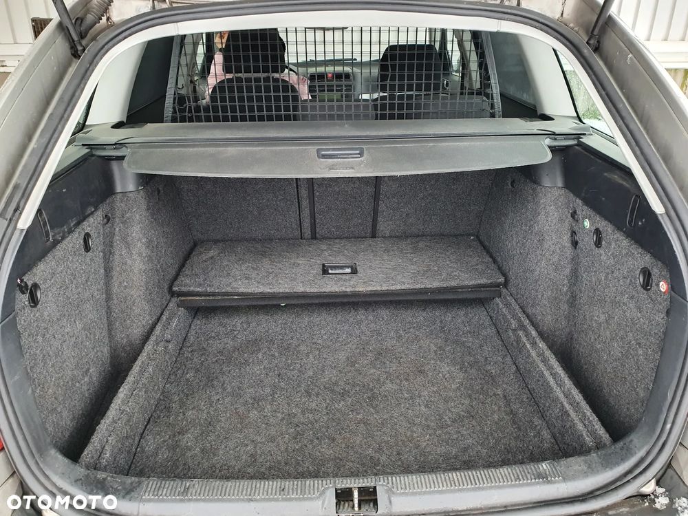 Skoda Octavia 2.0 FSI Scout 4x4 - 3