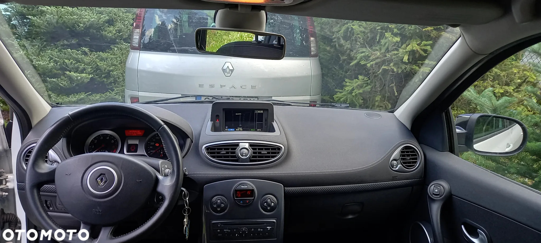 Renault Clio 1.2 16V Dwudziestka - 12