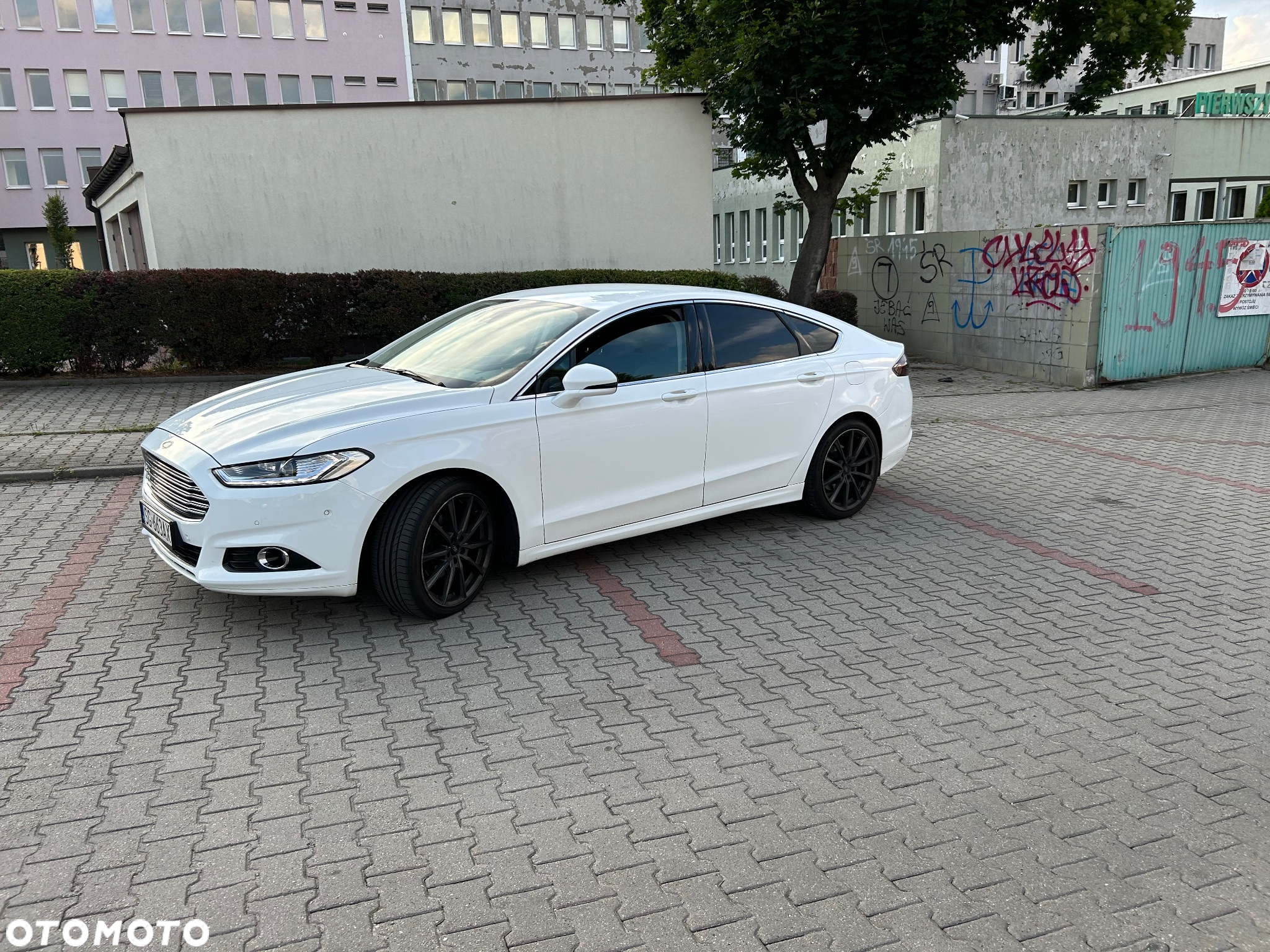 Ford Mondeo 2.0 TDCi Bi-Turbo Titanium PowerShift - 3