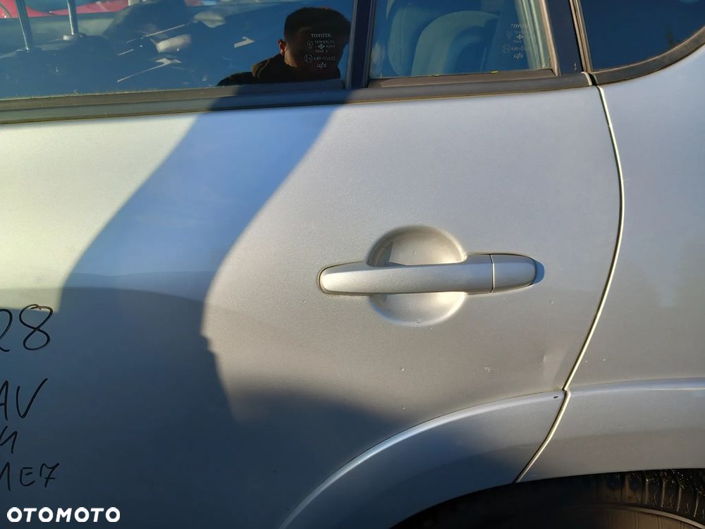 TOYOTA RAV4 III DRZWI LEWE TYLNE LEWY TYŁ KOLOR: 1E7 - 4