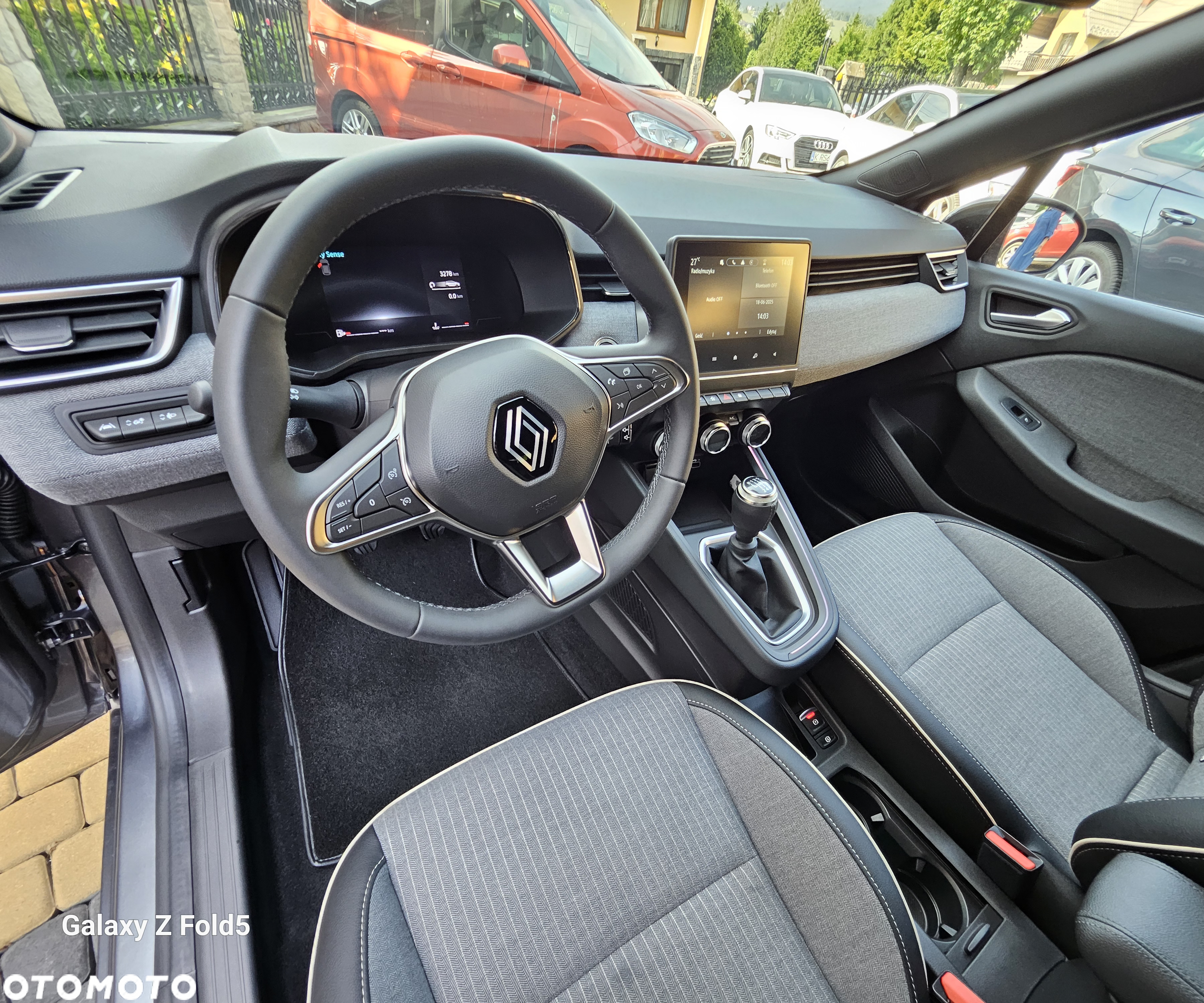 Renault Clio 1.0 TCe Evolution - 17