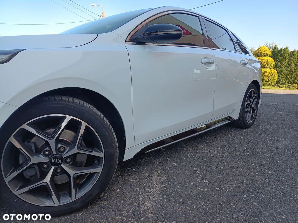Kia ProCeed 1.5 T-GDI GT Line DCT - 12