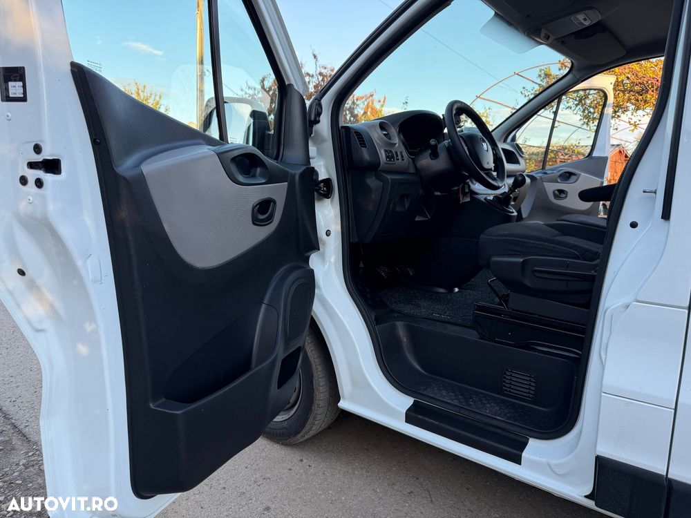 Renault Trafic ENERGY dCi 125 Grand Combi Expression - 25