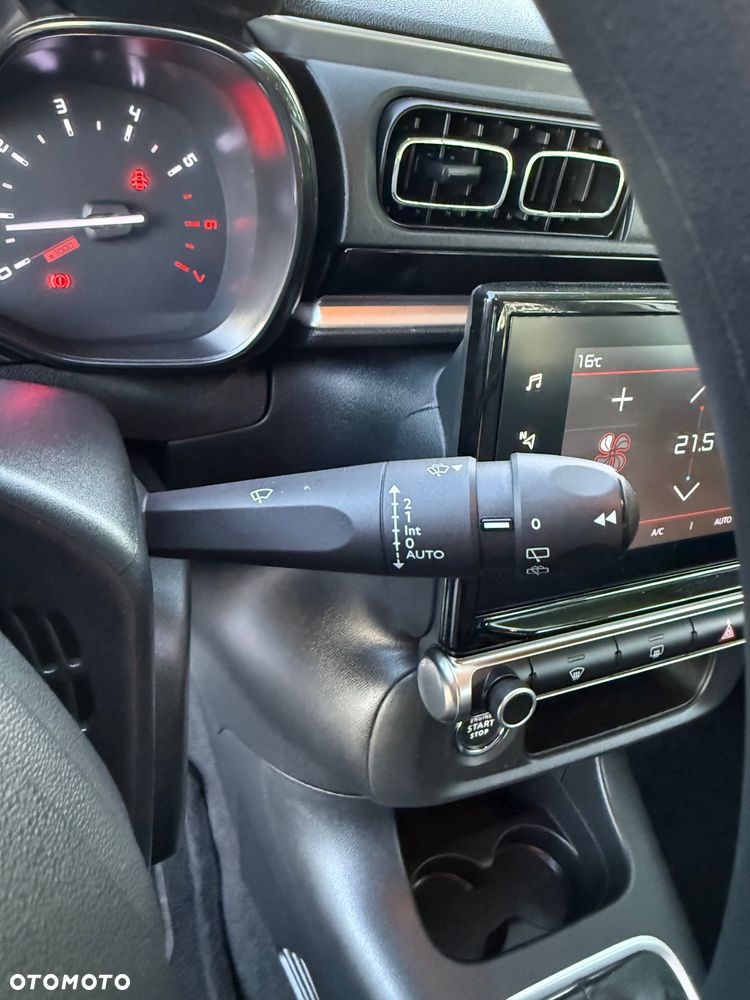 Citroën C3 1.2 PureTech Shine - 35