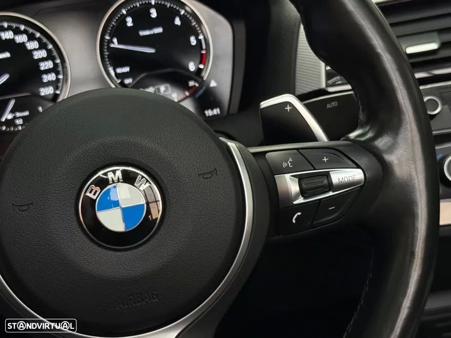 BMW 220 d Cabrio Pack M Auto - 12