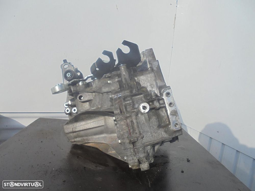 CAIXA VELOCIDADES TOYOTA AURIS 2015 - 12