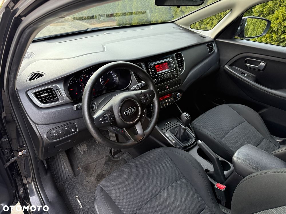Kia Carens 1.7 CRDi XL 7os - 14