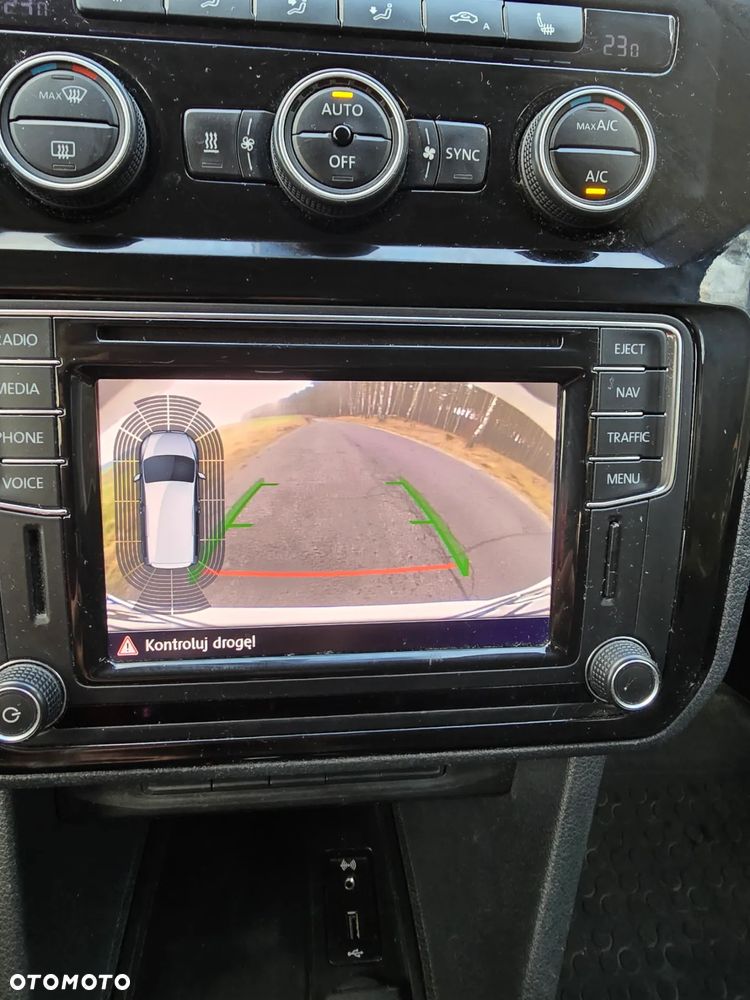 Volkswagen Caddy 2.0 TDI Highline DSG - 21