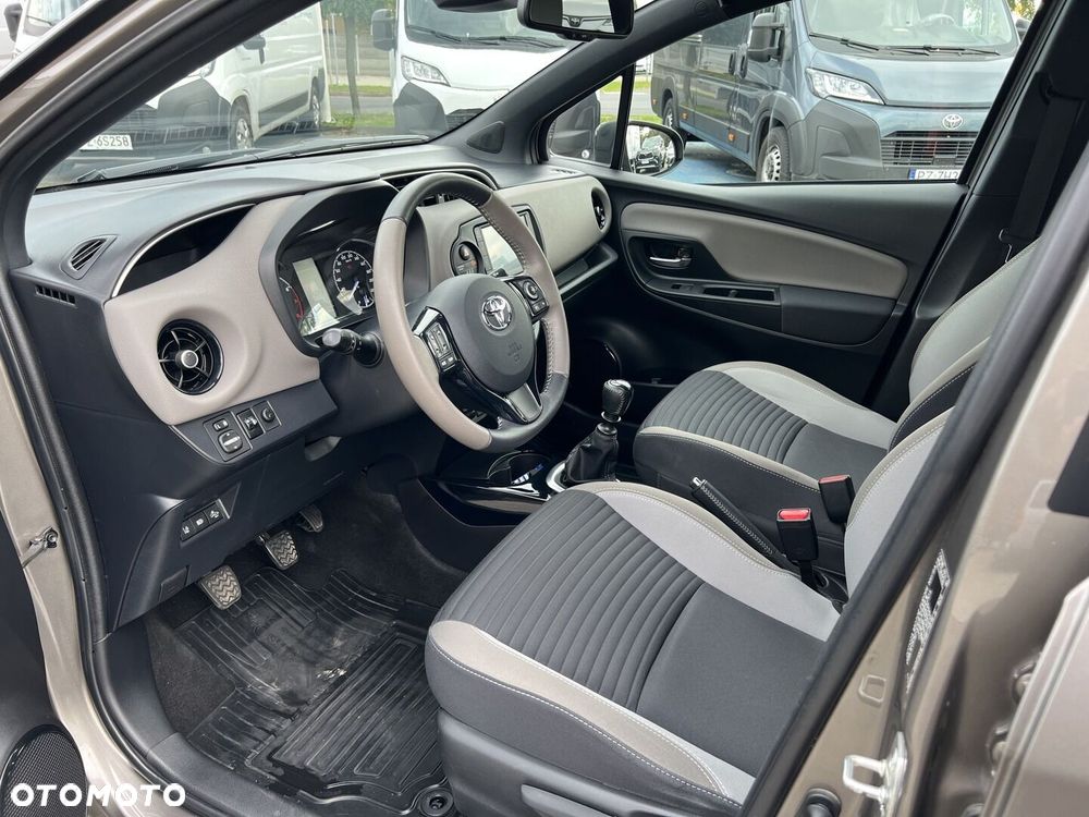 Toyota Yaris 1.5 Selection - 22