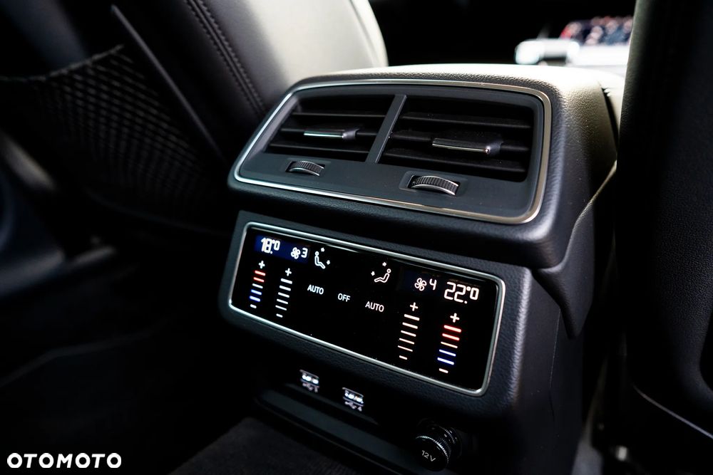 Audi A6 Limousine 55 TFSI Quattro S tronic - 11