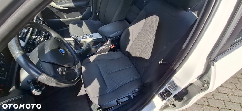 BMW Seria 1 116i Edition Metropolitan - 11