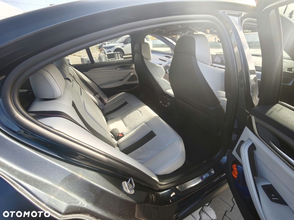 BMW M5 Competition - 13