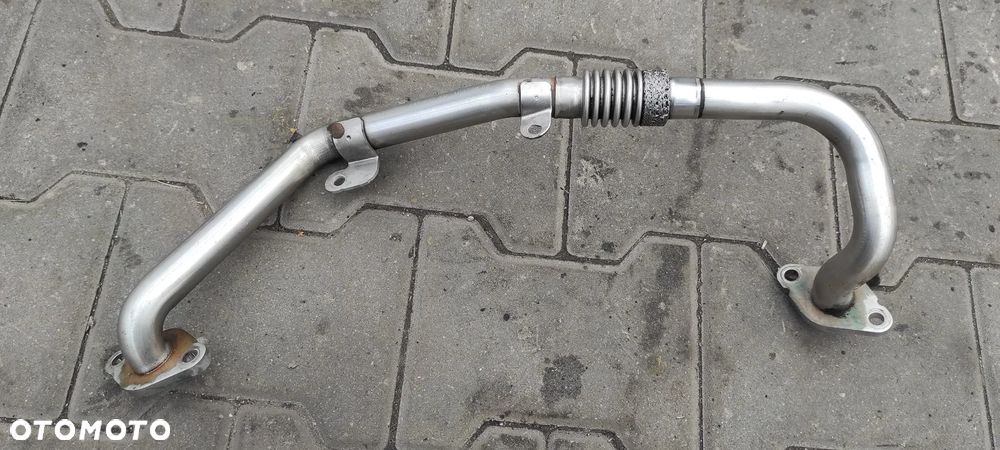 AUDI A4 A5 RURKA SPALIN EGR 2.0TDI 03L131521AH - 1
