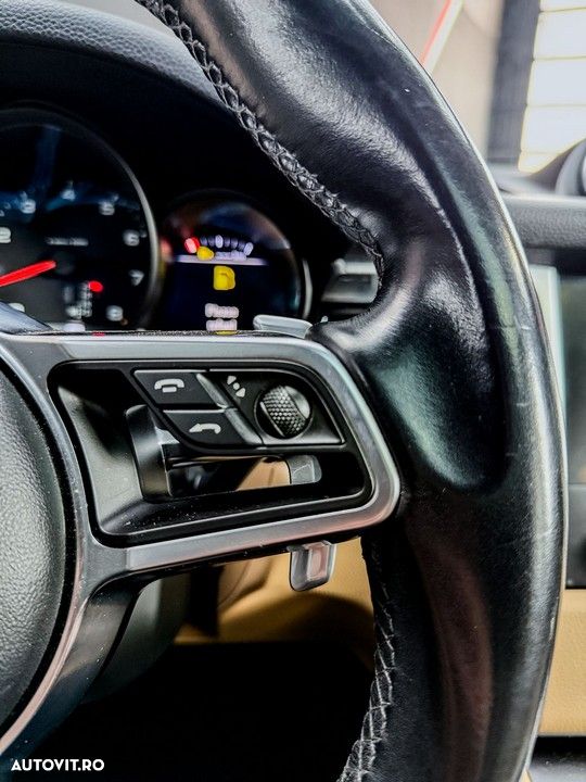 Porsche Macan - 20
