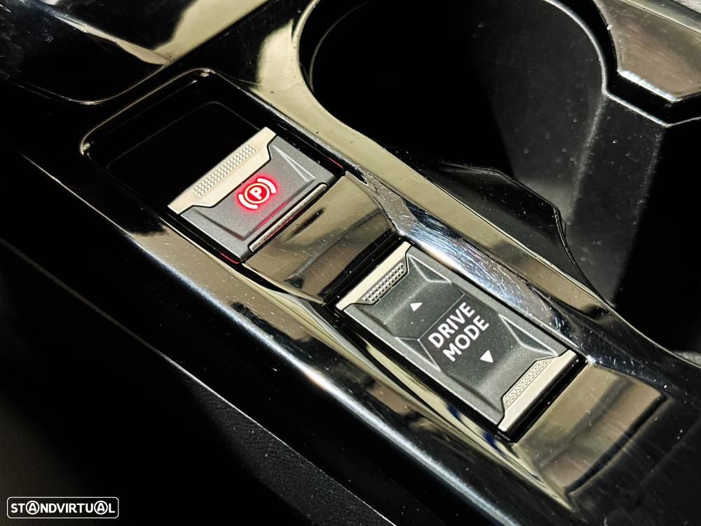 Peugeot e-2008 50 kWh Allure Pack - 45