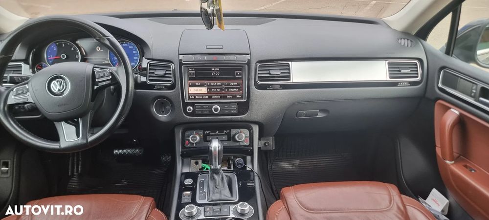 Volkswagen Touareg - 5