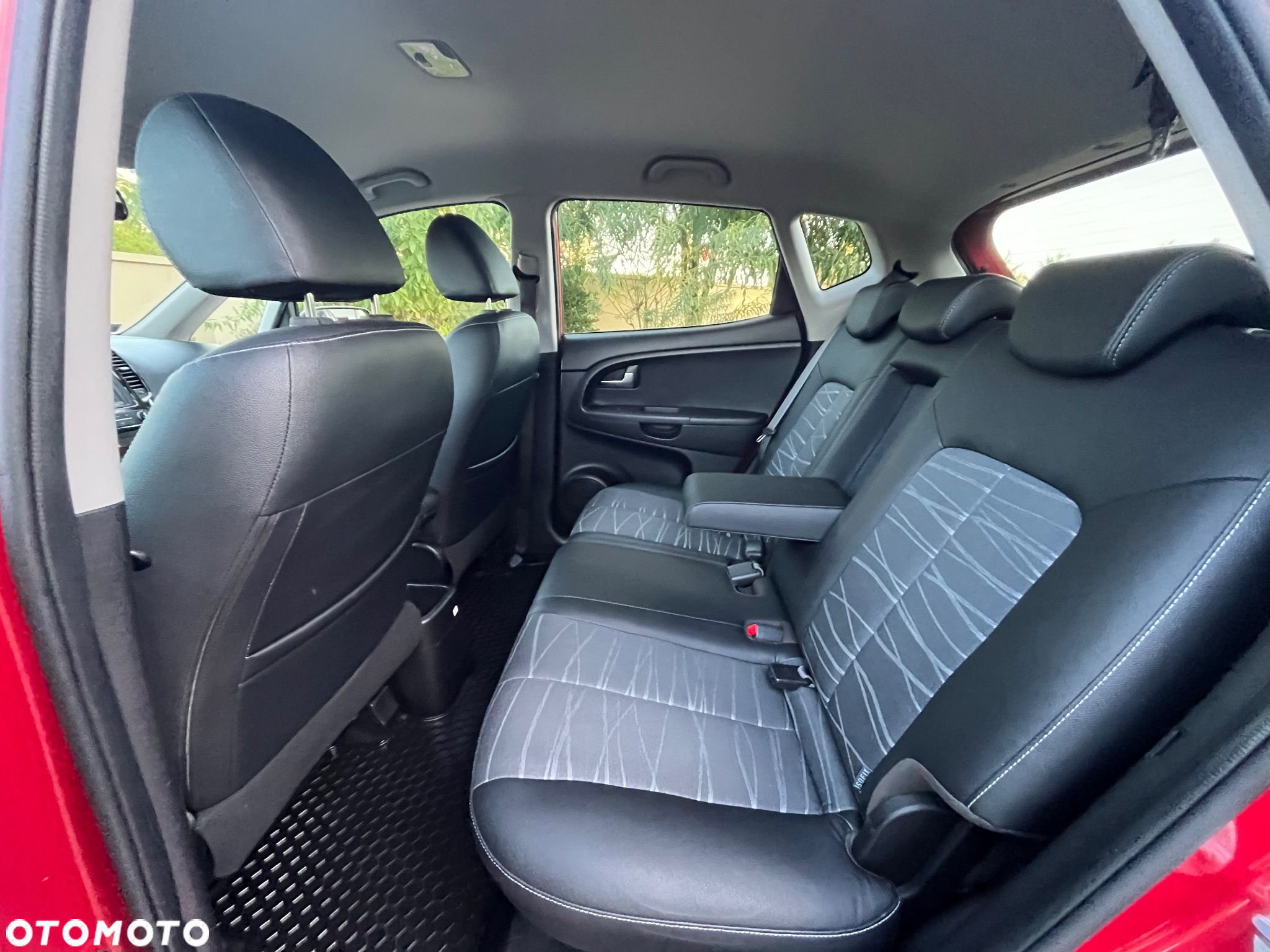 Kia Venga 1.6 Business Line - 31