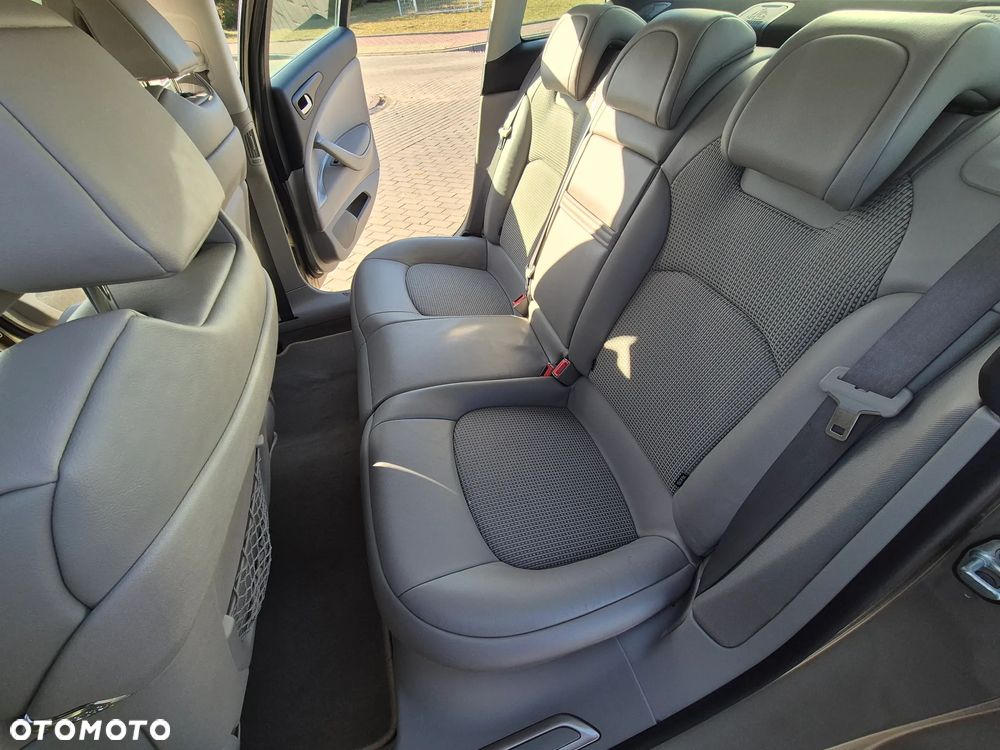 Citroën C5 HDi 140 FAP Exclusive - 11