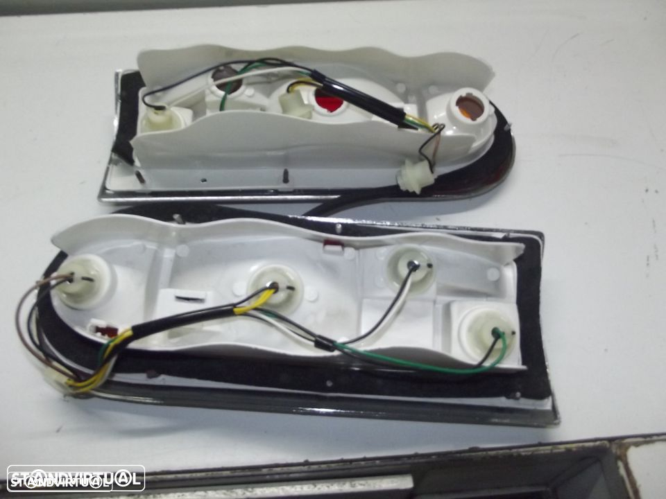 datsun 120 Y farolins traseiros novos - 2