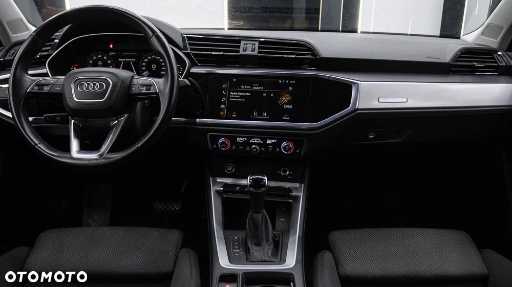 Audi Q3 35 TFSI S tronic - 16