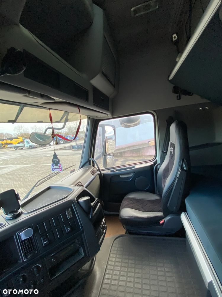 Volvo FH4XT - 16