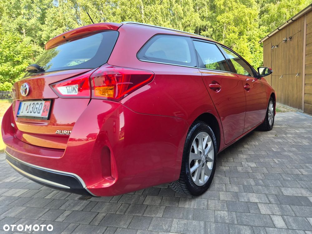 Toyota Auris - 10