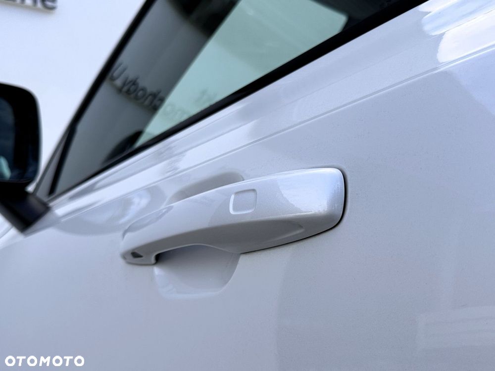 Volvo XC 90 - 8