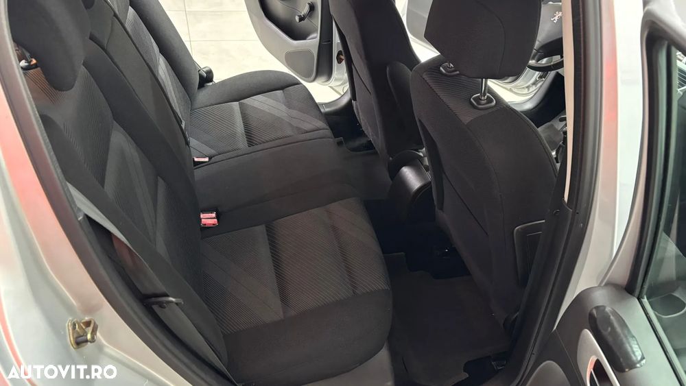 Peugeot 307 1.6 XS - 8